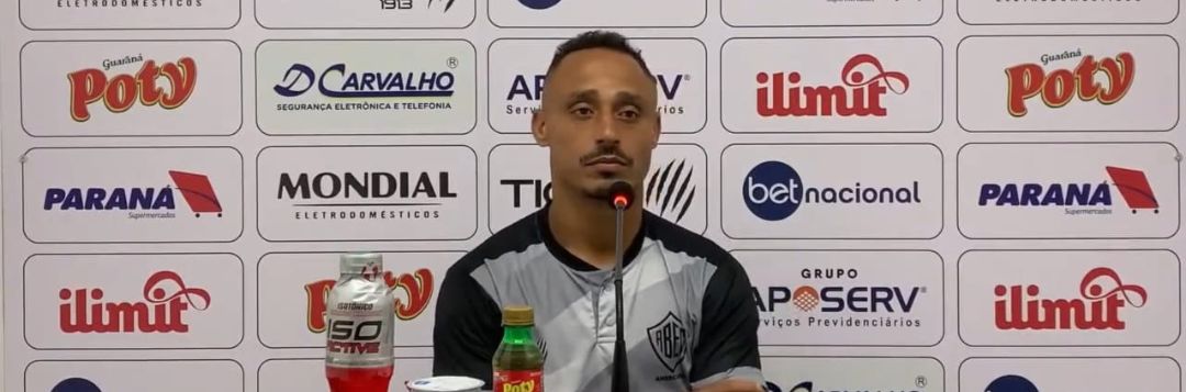imagem da materia: David Lazari enxerga resultado como “empate com sabor de derrota.”