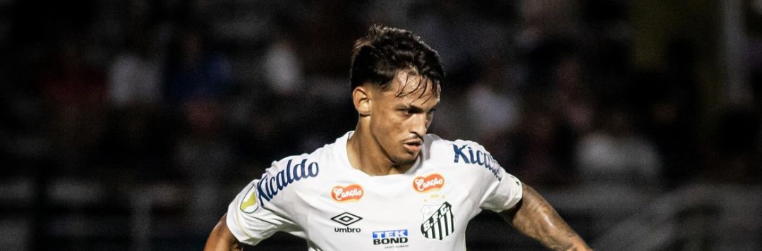imagem da materia: Weslley Patati comenta relação com Fábio Carille