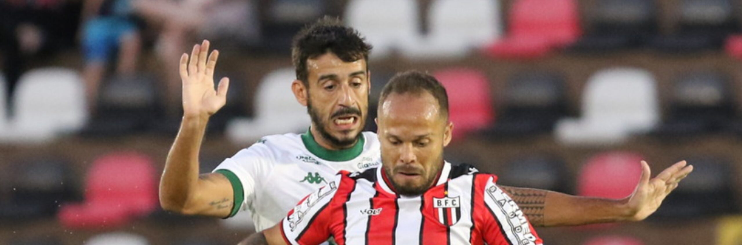 imagem da materia: Após início da crise, Guarani ainda não venceu o Botafogo