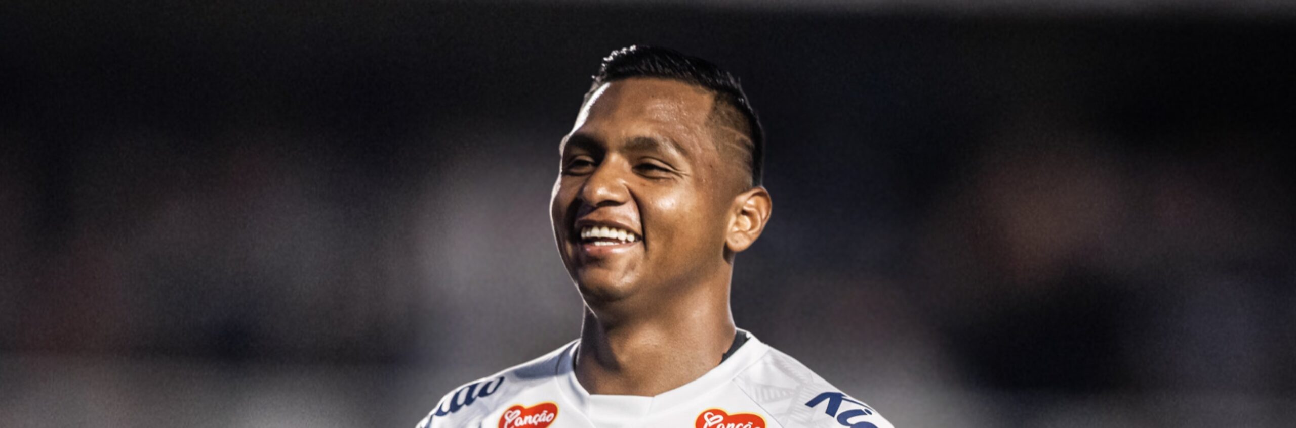 imagem da materia: Alfredo Morelos mantém titularidade no Santos