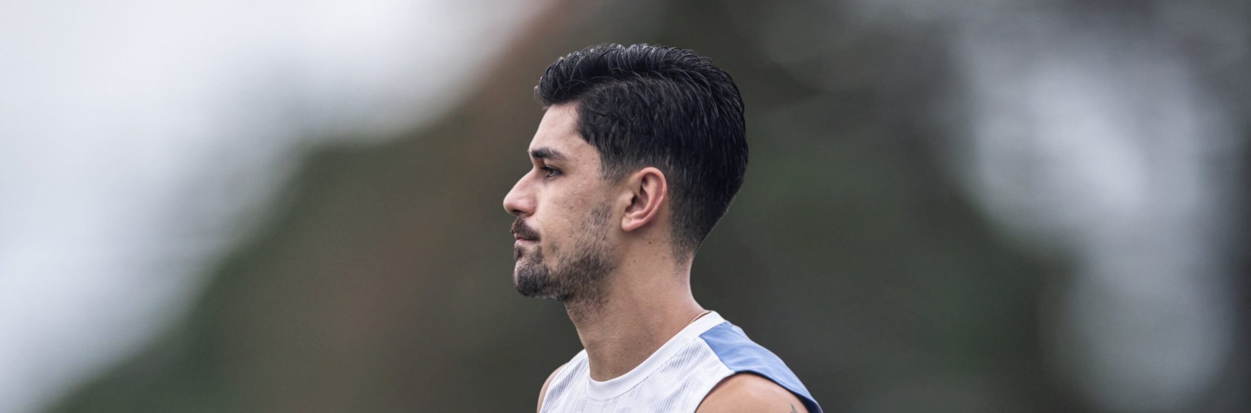 imagem da materia: Santos parece ter solução para João Basso