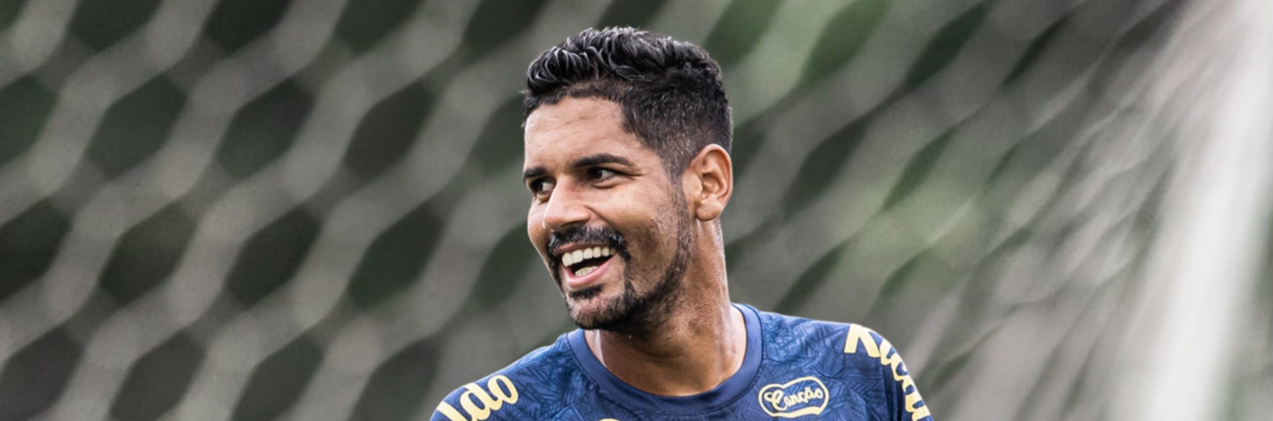 imagem da materia: Aderlan volta a ser relacionado no Santos