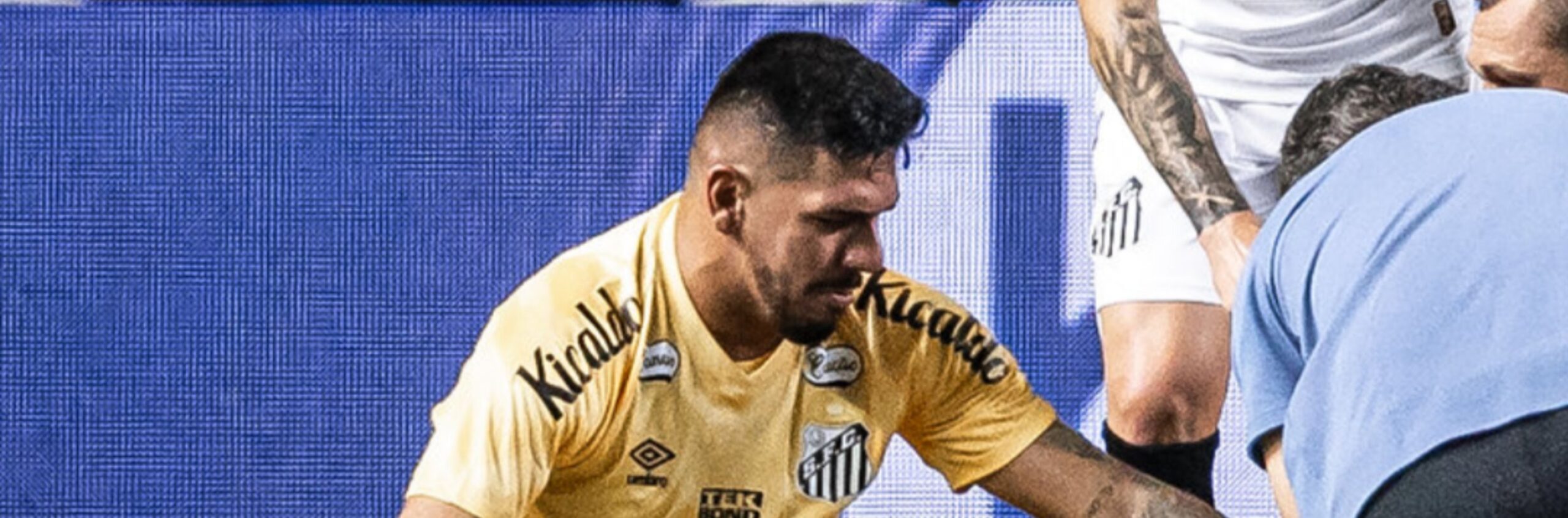 imagem da materia: João Paulo se lesiona e vira preocupação no Santos