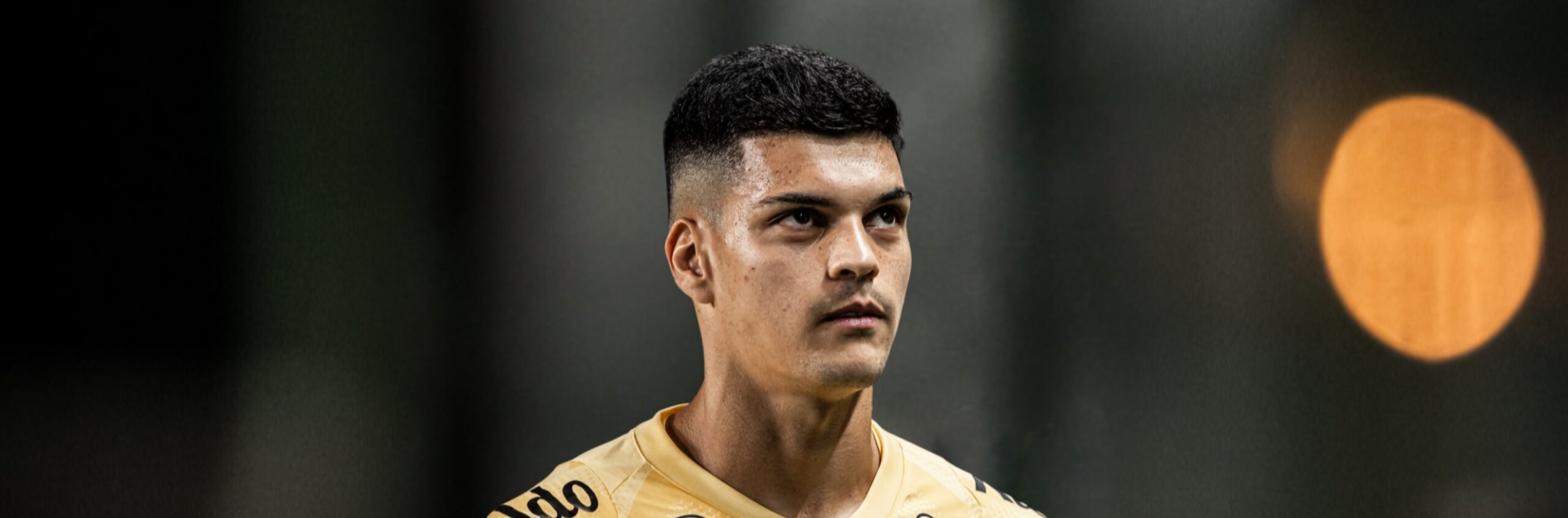 imagem da materia: Gabriel Brazão busca se firmar no Santos