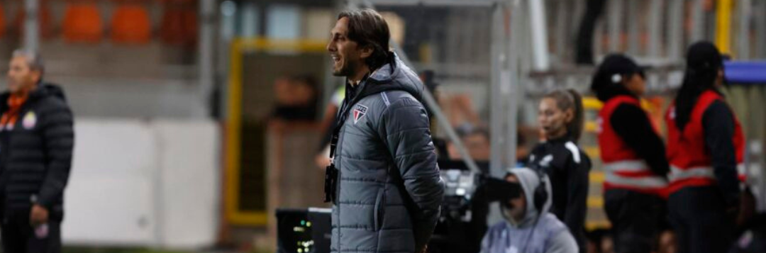 imagem da materia: Zubeldía elogia vitória Tricolor: