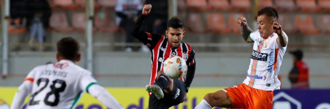 imagem da materia: Rodrigo Nestor celebra primeiro gol após se recuperar de lesão