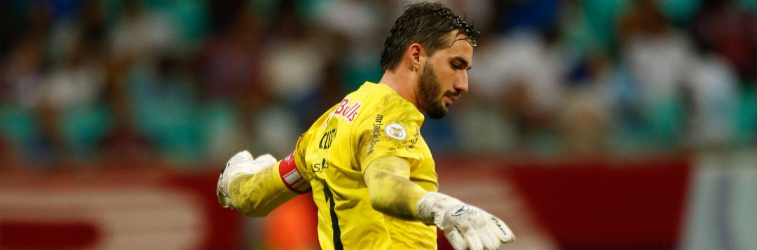 imagem da materia: Cleiton fala em alterar o comportamento fora de casa