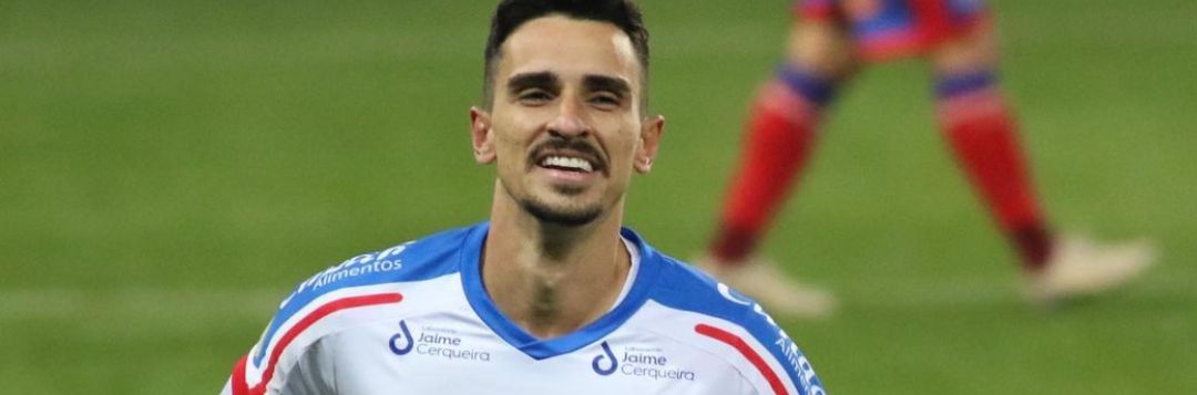 imagem da materia: São Bernardo anuncia a contratação de Maycon Douglas