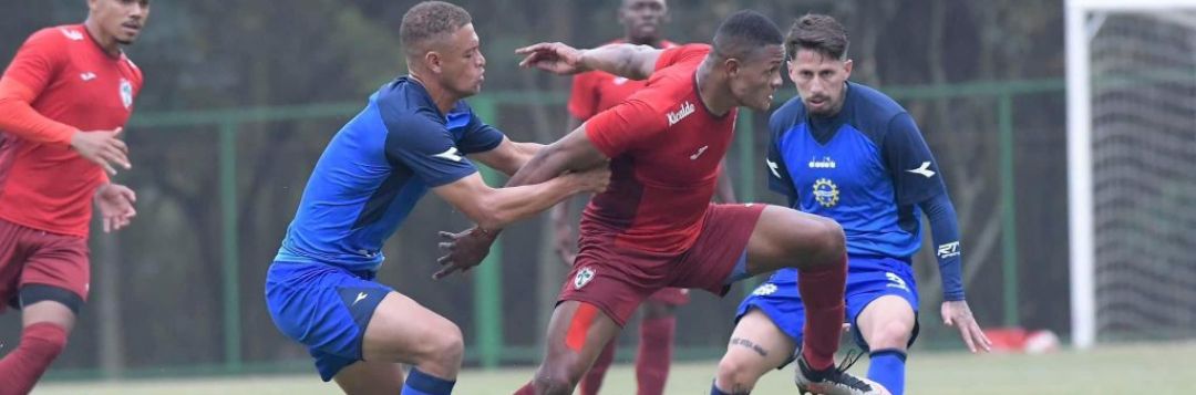 imagem da materia: São José vence Portuguesa em jogo-treino