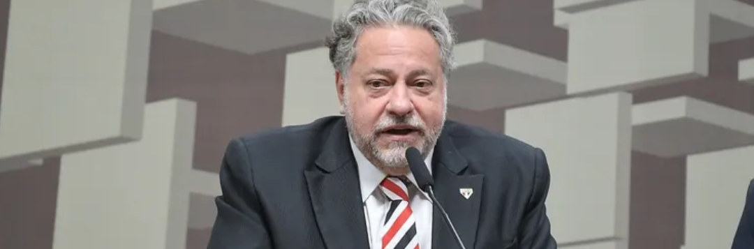 imagem da materia: Presidente do São Paulo depõe à CPI das Apostas Esportivas