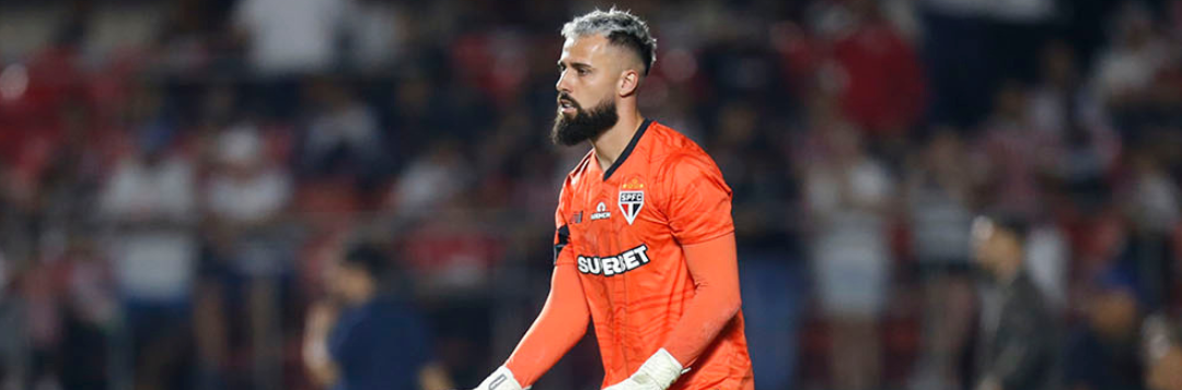 imagem da materia: Zubeldía confirma Jandrei como titular na ausência de Rafael