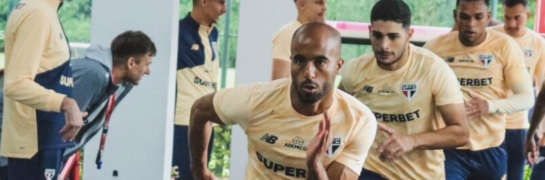 imagem da materia: Elenco do São Paulo realiza treino interno devido à chuva