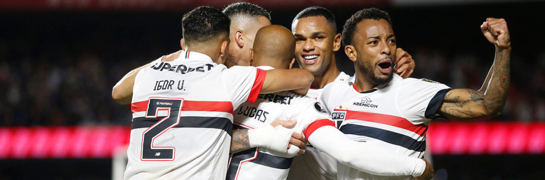 imagem da materia: São Paulo alcança vitória de número 100 na Libertadores