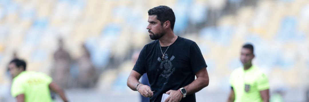 imagem da materia: Corinthians joga com três zagueiros pela primeira vez no ano