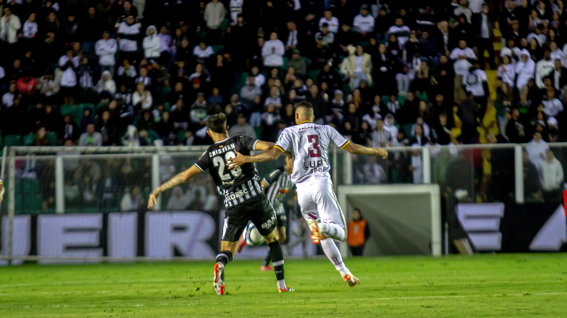 imagem da materia: AFE bate Figueirense e mantém boa fase