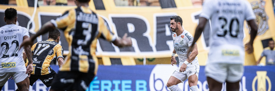 imagem da materia: Santos conhece sua primeira derrota para o Amazonas