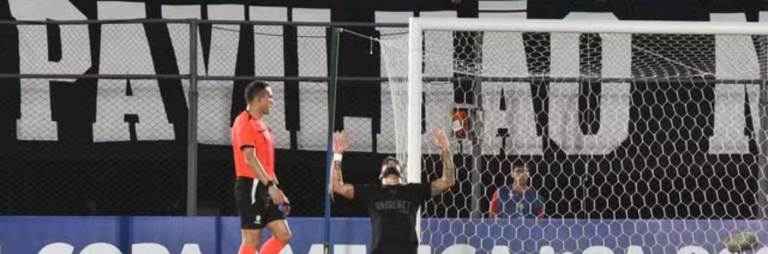 imagem da materia: Corinthians vence Nacional(PAR) por 2 a 0, fora de casa