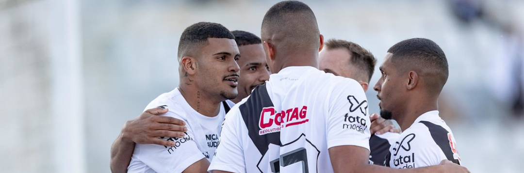 imagem da materia: Ponte Preta volta a marcar quatro gols em uma mesma partida