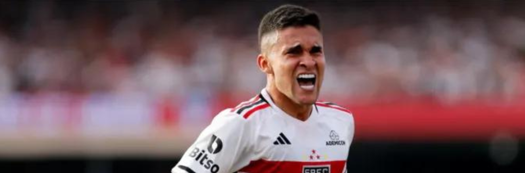 imagem da materia: São Paulo tem três pendurados para duelo com o Internacional