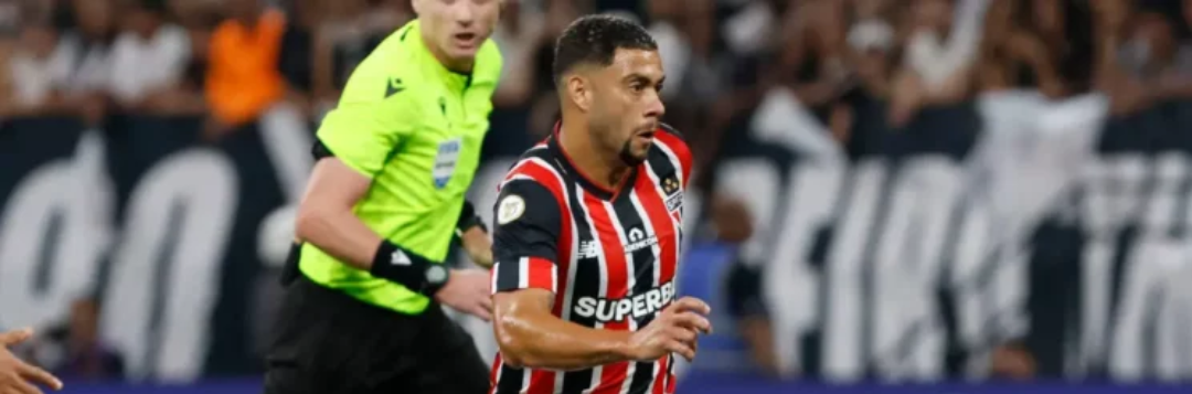 imagem da materia: Wellington Rato retorna aos gramados após lesão