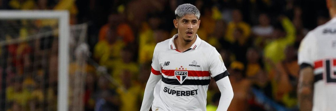 imagem da materia: No banco, Alan Franco leva cartão e desfalca São Paulo