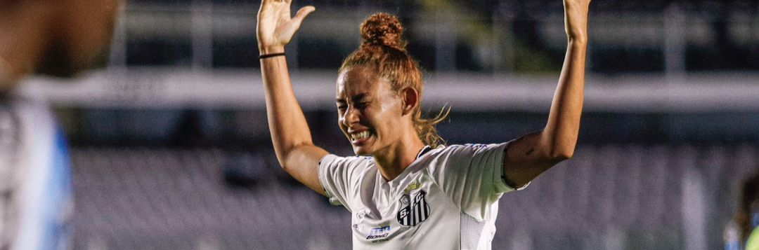 imagem da materia: Santos vence e respira no Brasileirão Feminino
