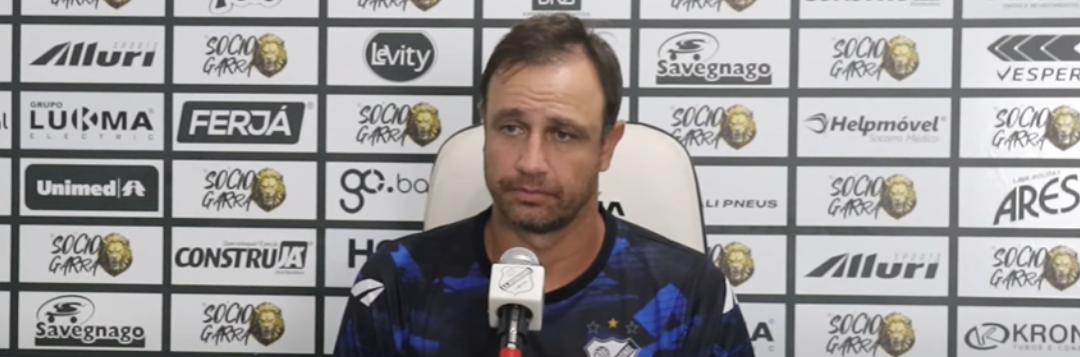 imagem da materia: Felipe Conceição analisa desempenho da Inter de Limeira