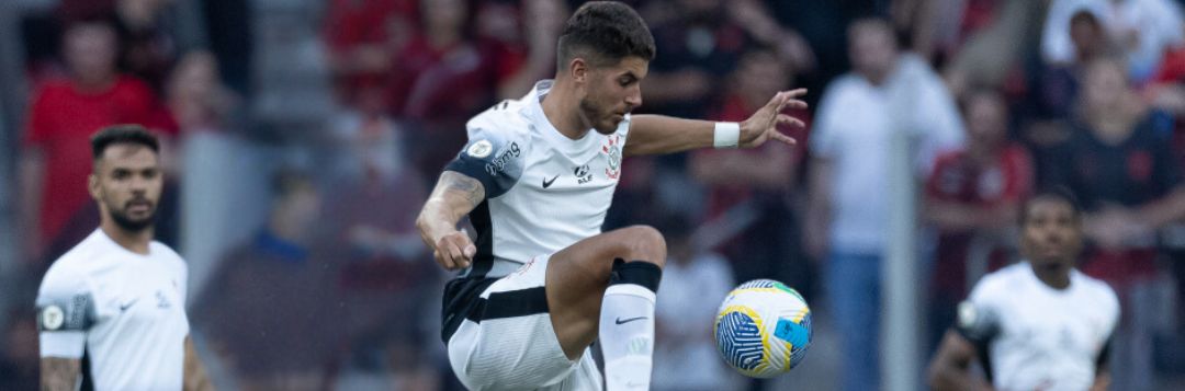 imagem da materia: Pedro Raul faz 7° jogo no Brasileiro e tem saída dificultada