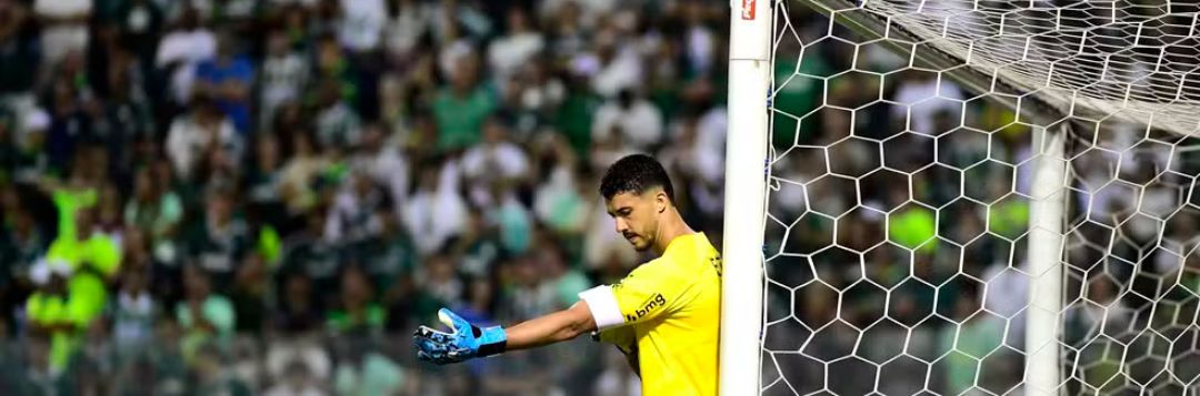 imagem da materia: Gustavo H. pode ser o “goleiro” com mais minutos desde 2023