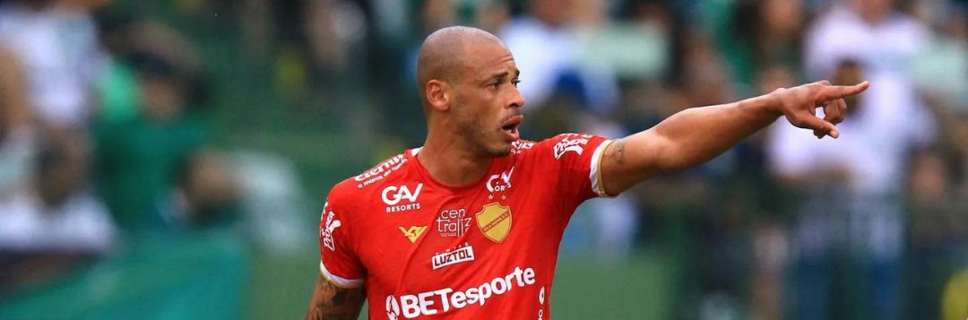 imagem da materia: Guarani consulta zagueiro Anderson Conceição