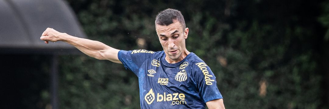 imagem da materia: Santos avança em preparação para enfrentar a Chapecoense