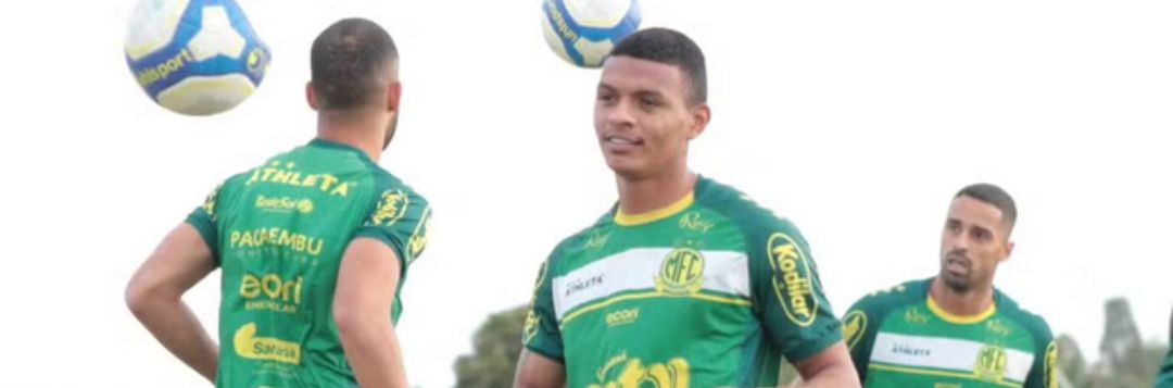 imagem da materia: Mirassol deve ter ataque titular para enfrentar o Santos