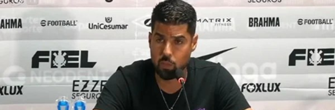 imagem da materia: Antônio Oliveira: Carlos Miguel não joga mais no Corinthians