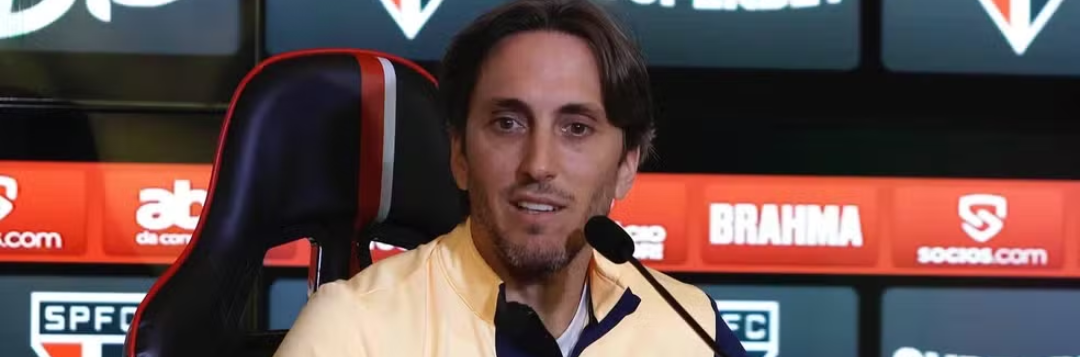 imagem da materia: Zubeldía nega atrito com elenco após vitória do São Paulo