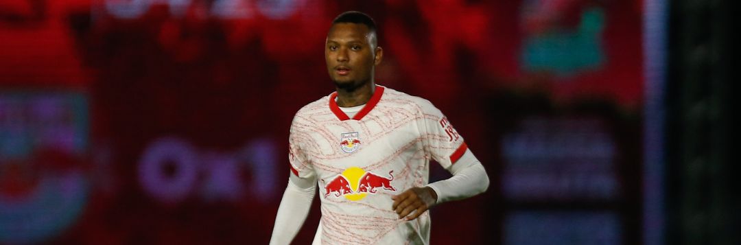 imagem da materia: Bragantino enfrenta problemas no setor defensivo