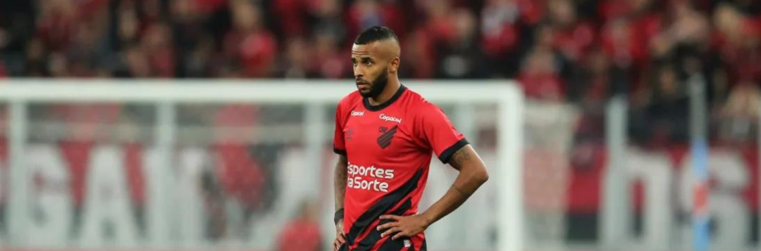 imagem da materia: Corinthians está perto da contratação de Alex Santana