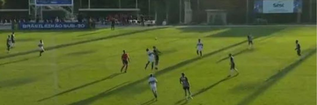 imagem da materia: Em jogo frenético, Atlético-MG e São Paulo empatam no sub-20