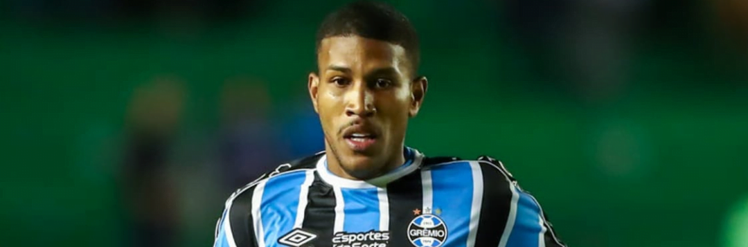 imagem da materia: Lateral ex-Grêmio chega à Ponte Preta por empréstimo