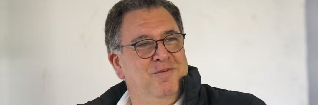 imagem da materia: Marcelo Teixeira discute janela de transferências do Santos