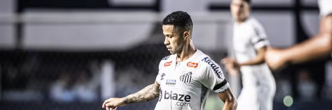 imagem da materia: Serginho deve ganhar nova sequência como titular no Santos