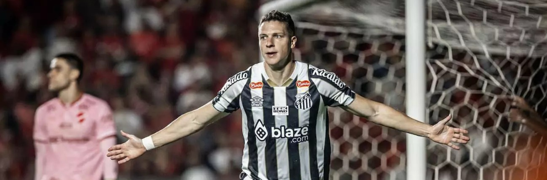 imagem da materia: Furch celebra marca pessoal e destaca o coletivo no Santos