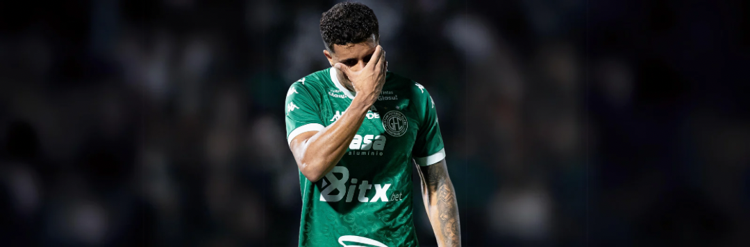 imagem da materia: João Victor se manifesta após expulsão no dérbi 207