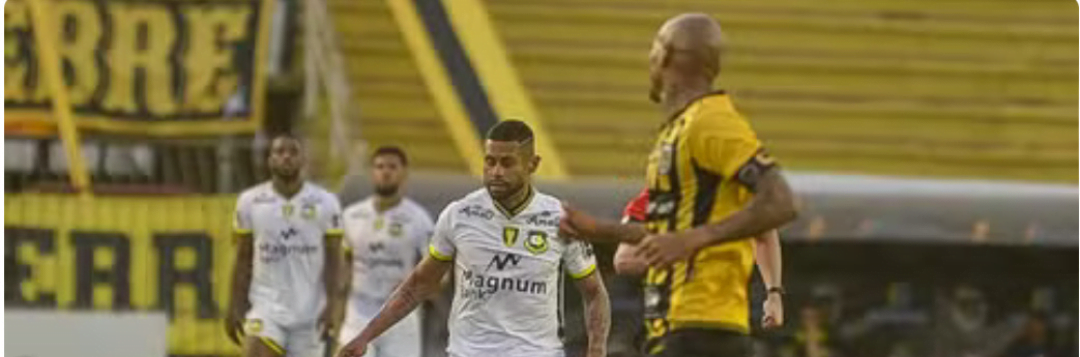 imagem da materia: Com show de Kayke, São Bernardo vence Volta Redonda