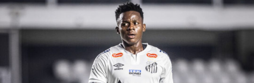 imagem da materia: Cazares é anunciado por outro clube após rescisão com Santos