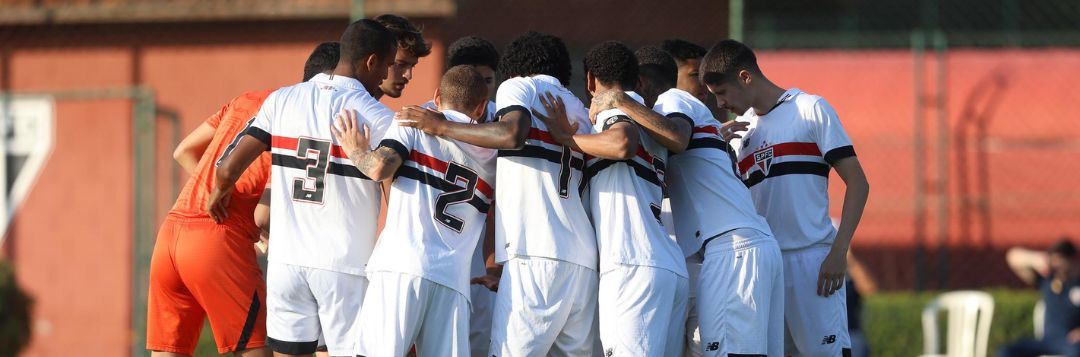 imagem da materia: São Paulo perde para o Flamengo no Brasileiro Sub-20