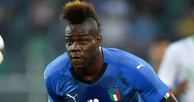 imagem da materia: Balotelli pede salário alto para jogar no Corinthians