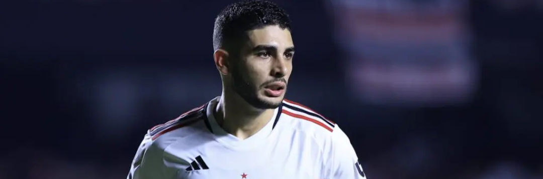 imagem da materia: Michel Araújo sofre lesão no joelho e desfalca São Paulo