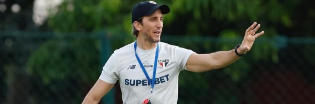 imagem da materia: Zubeldia recusa Seleção do Equador e tranquiliza São Paulo