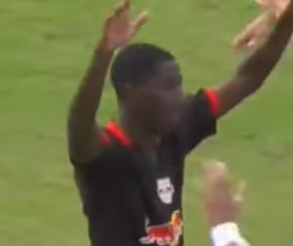 imagem da materia: Em jogo equilibrado Capivariano e Bragantino ficam no empate