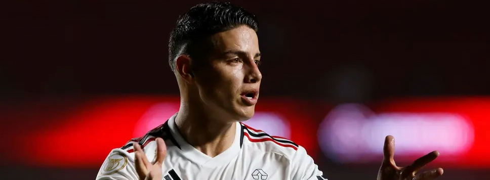 imagem da materia: Casares revela que James pode ser reintegrado ao elenco